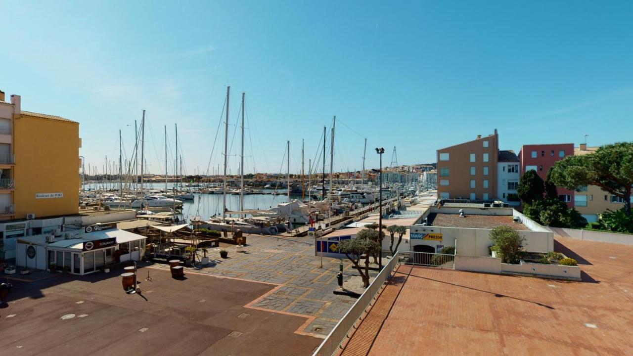Studio Avec Belle Vue Sur Le Port Apartment Agde Luaran gambar