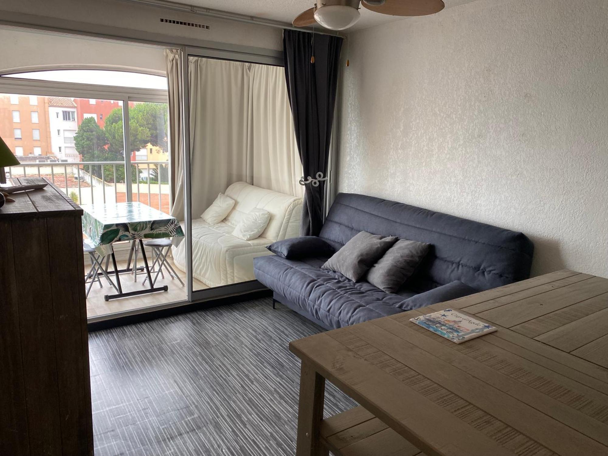 Studio Avec Belle Vue Sur Le Port Apartment Agde Luaran gambar